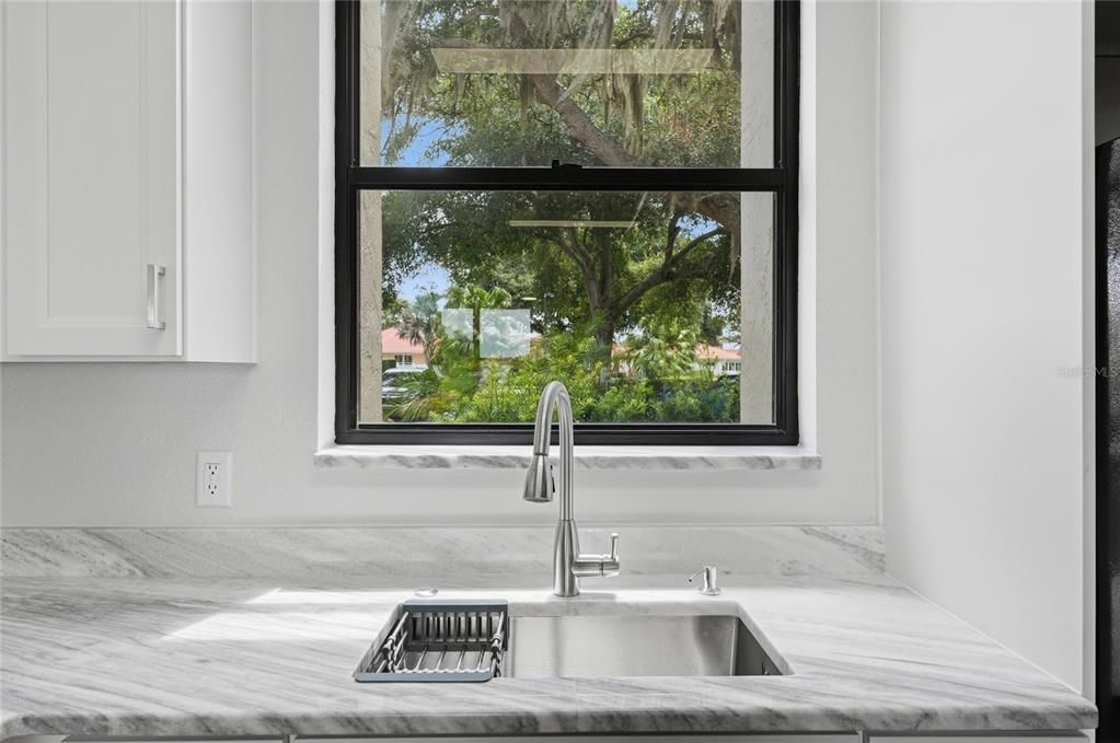 En Venta: $229,900 (2 camas, 2 baños, 1090 Pies cuadrados)