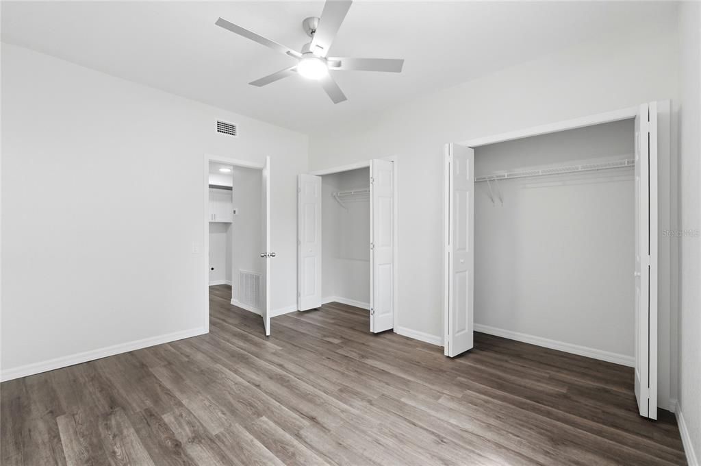 En Venta: $229,900 (2 camas, 2 baños, 1090 Pies cuadrados)