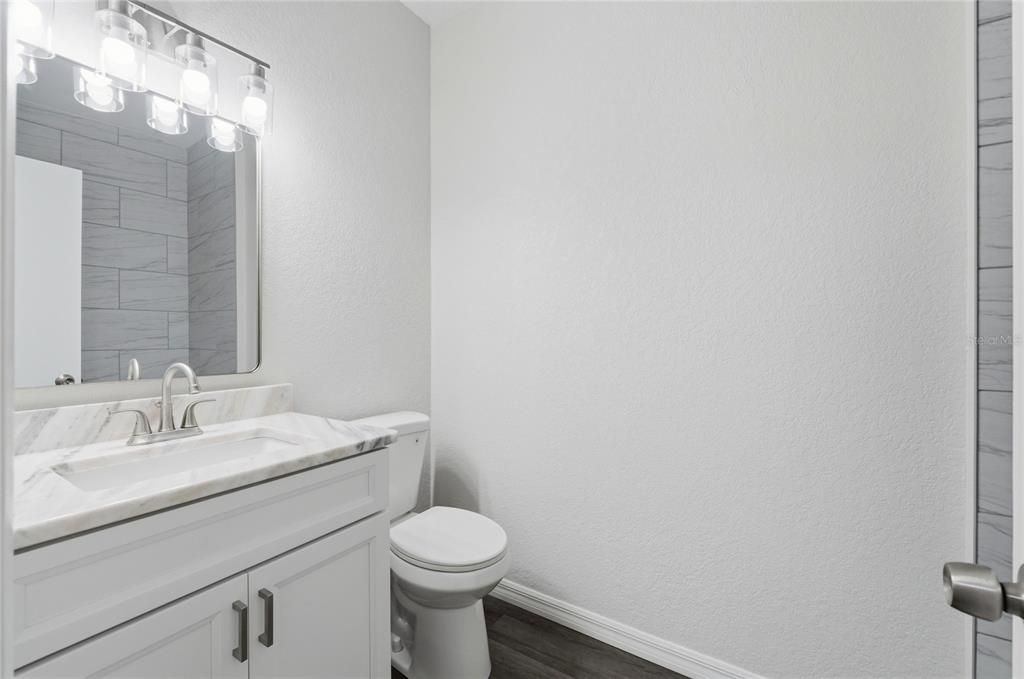 En Venta: $229,900 (2 camas, 2 baños, 1090 Pies cuadrados)