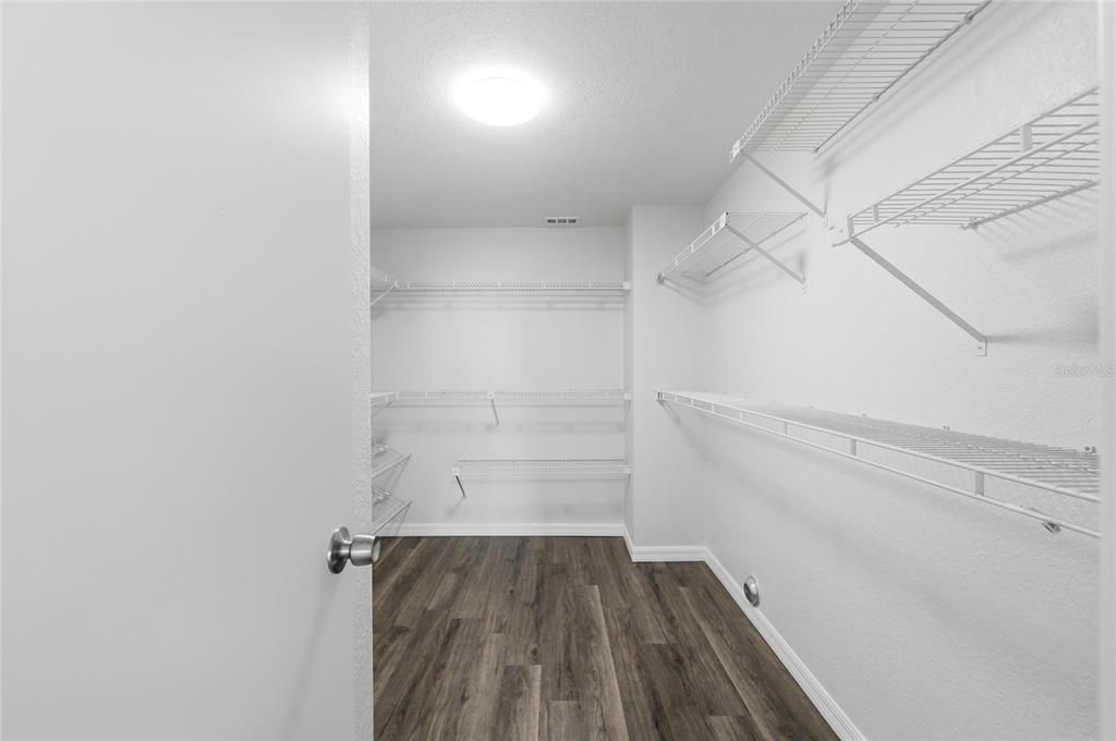 En Venta: $229,900 (2 camas, 2 baños, 1090 Pies cuadrados)