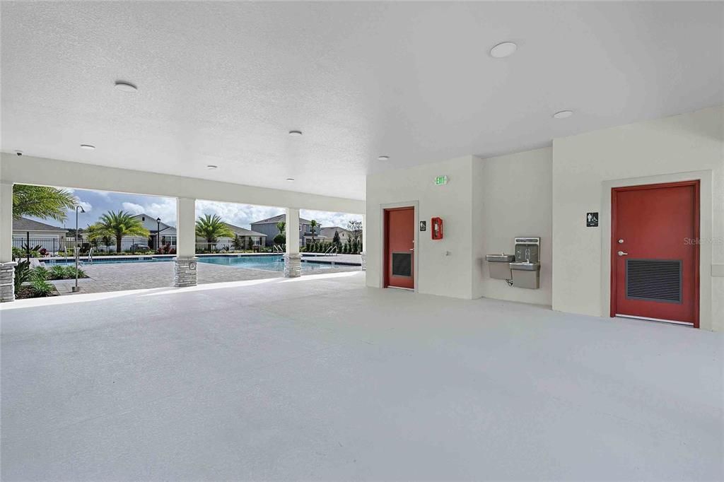 На продажу: $425,990 (3 спален, 2 ванн, 1504 Квадратных фут)