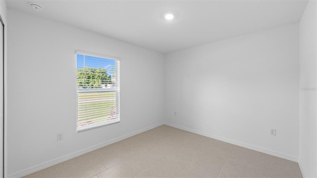 En Venta: $299,499 (4 camas, 2 baños, 1824 Pies cuadrados)