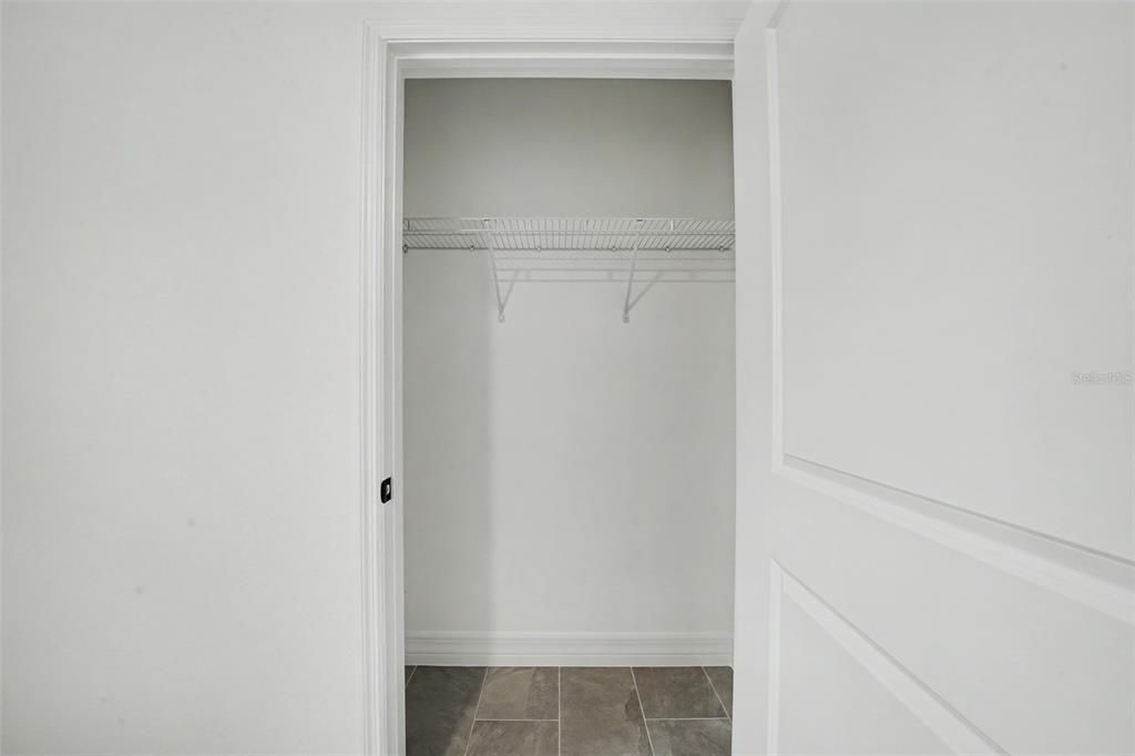 На продажу: $259,999 (3 спален, 2 ванн, 1140 Квадратных фут)