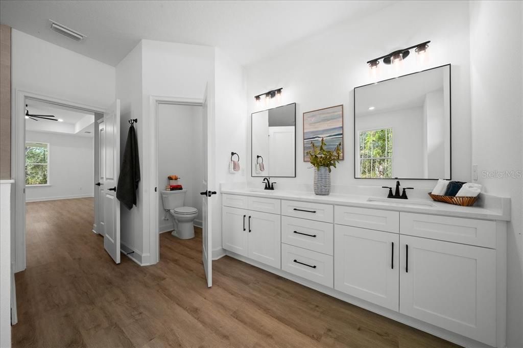 En Venta: $599,990 (5 camas, 3 baños, 2637 Pies cuadrados)
