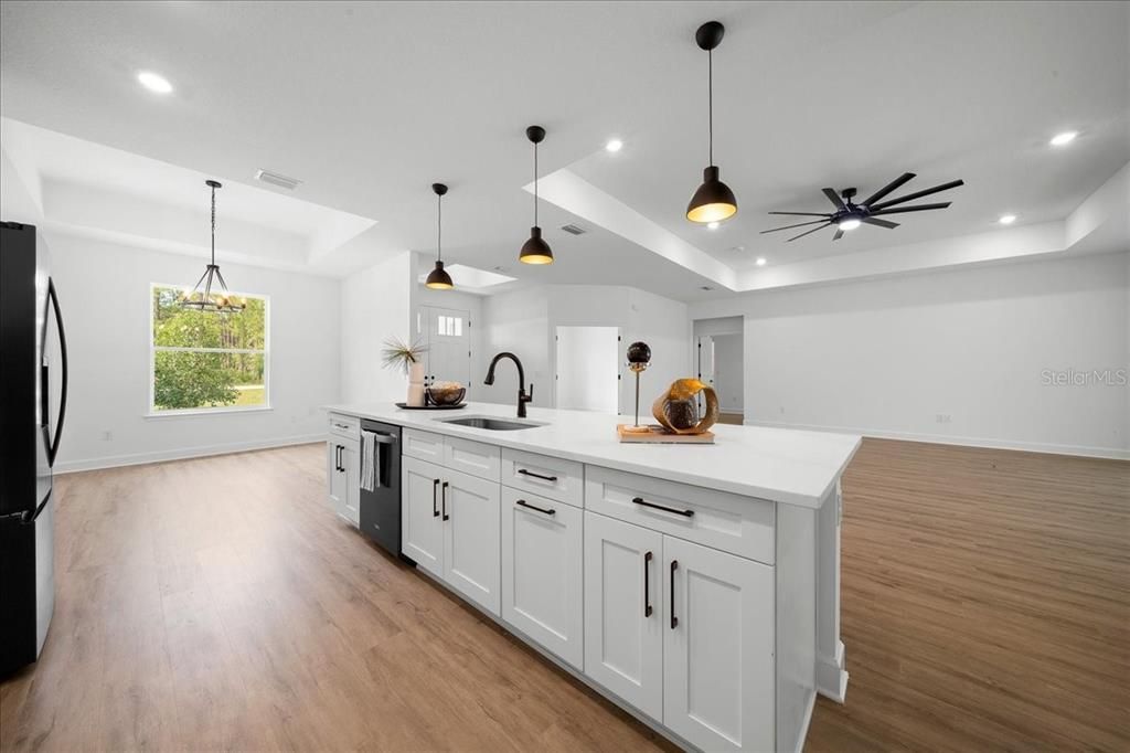 En Venta: $599,990 (5 camas, 3 baños, 2637 Pies cuadrados)