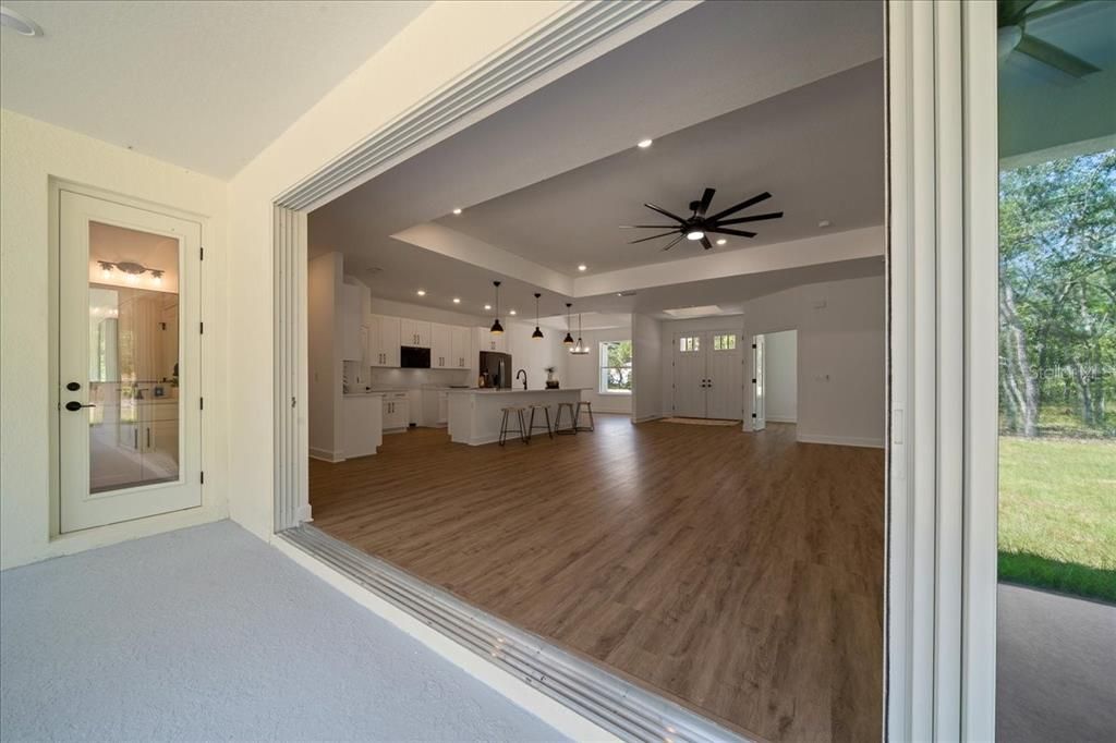 En Venta: $599,990 (5 camas, 3 baños, 2637 Pies cuadrados)