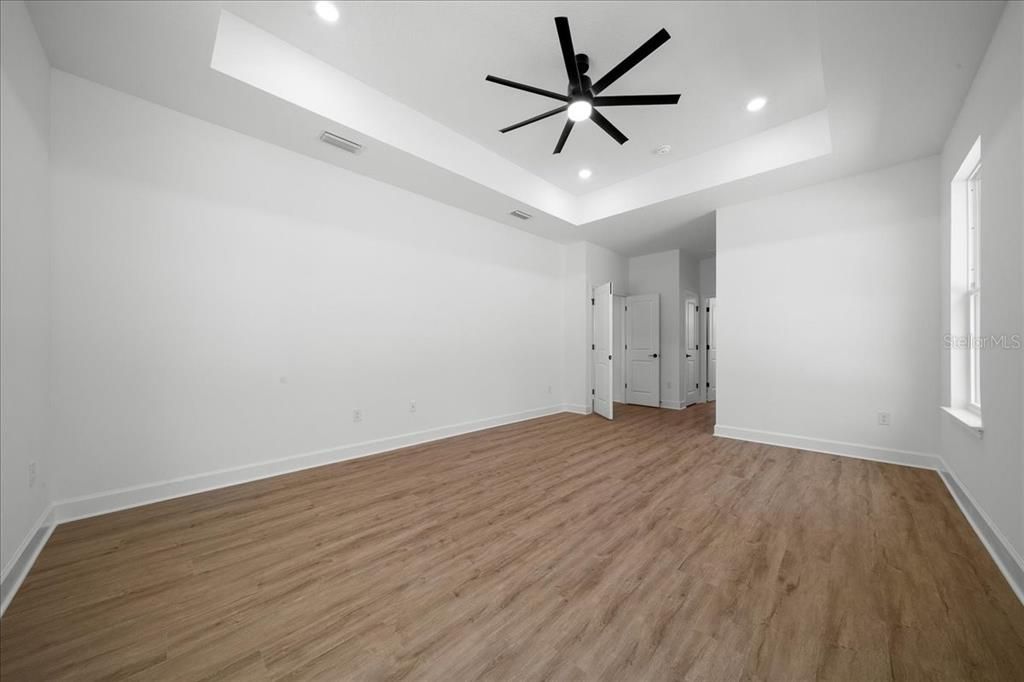 En Venta: $599,990 (5 camas, 3 baños, 2637 Pies cuadrados)