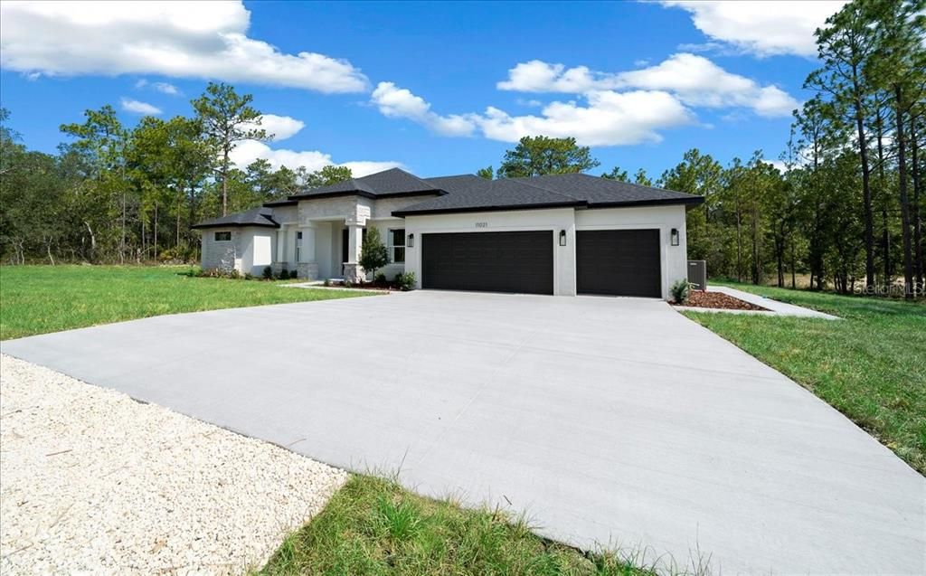 En Venta: $599,990 (5 camas, 3 baños, 2637 Pies cuadrados)