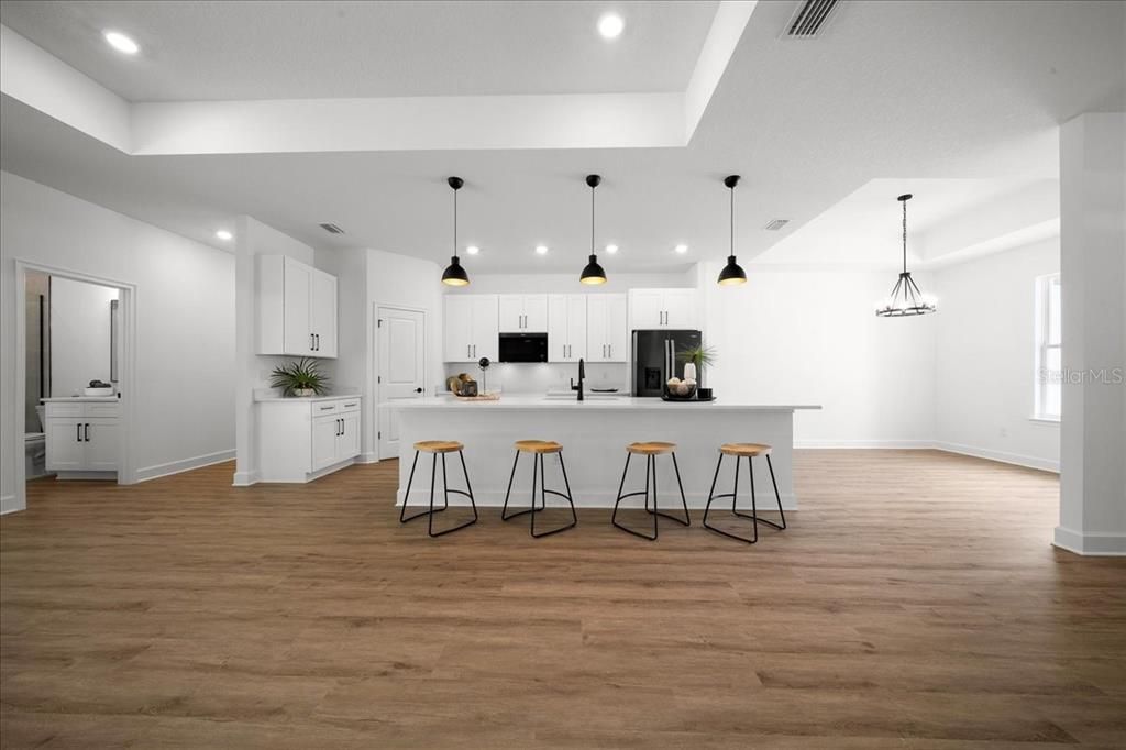 En Venta: $599,990 (5 camas, 3 baños, 2637 Pies cuadrados)