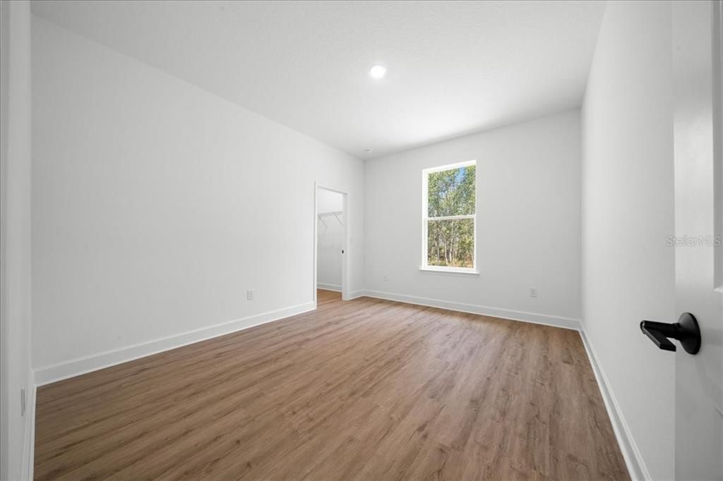 En Venta: $599,990 (5 camas, 3 baños, 2637 Pies cuadrados)