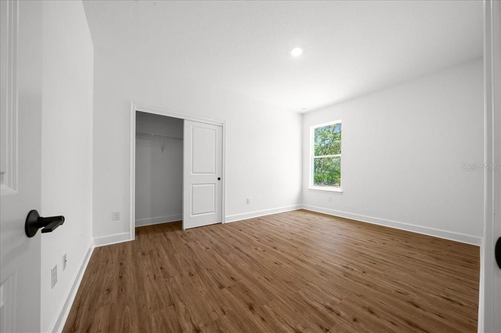 На продажу: $424,900 (4 спален, 3 ванн, 2061 Квадратных фут)