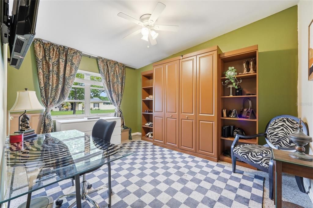 На продажу: $365,000 (3 спален, 2 ванн, 1237 Квадратных фут)