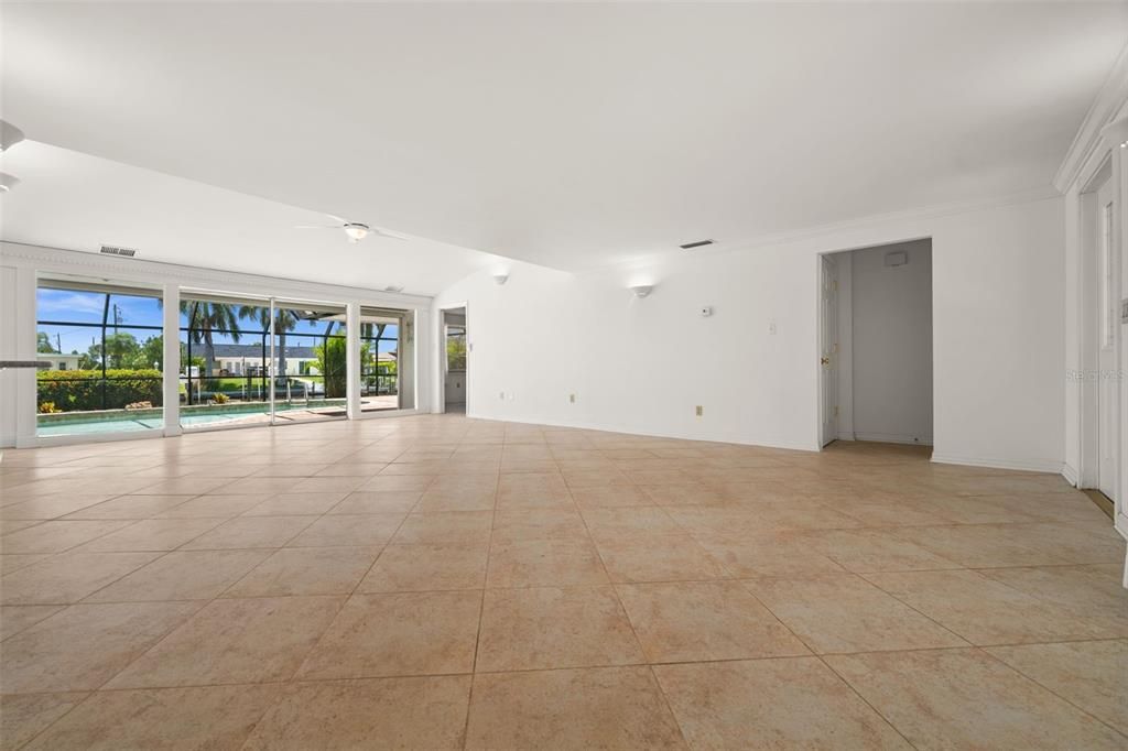 На продажу: $499,900 (3 спален, 2 ванн, 1506 Квадратных фут)