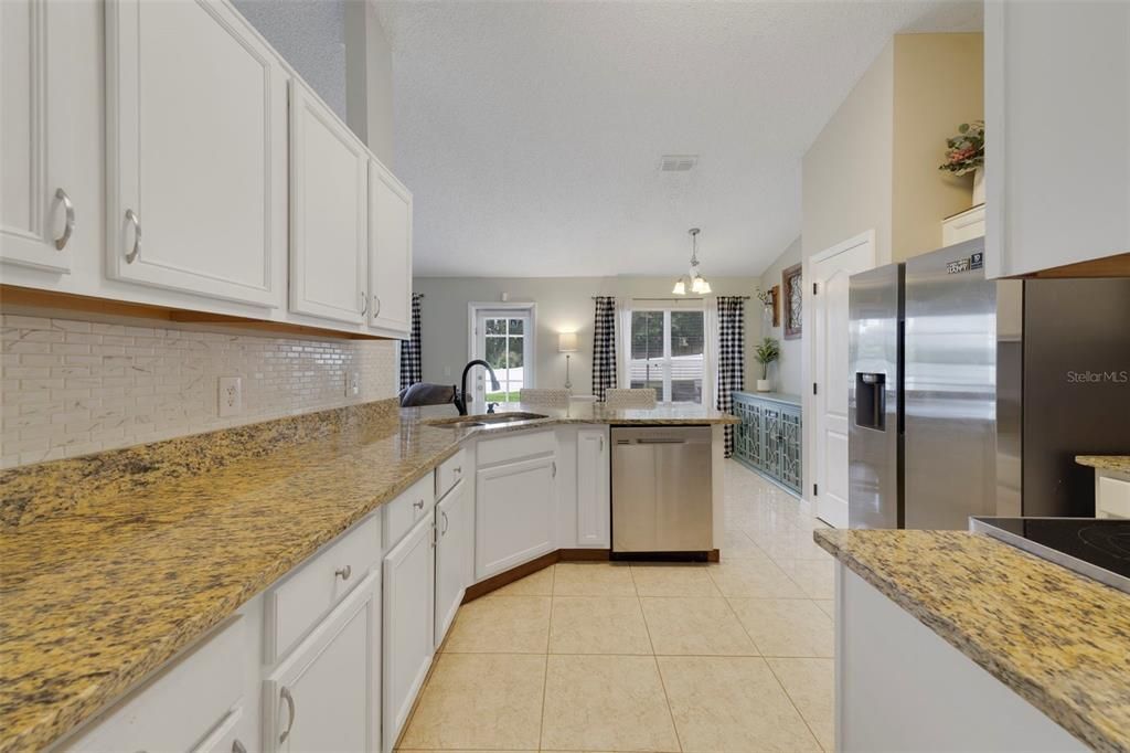 Active With Contract: $425,000 (3 beds, 2 baths, 1858 Square Feet)