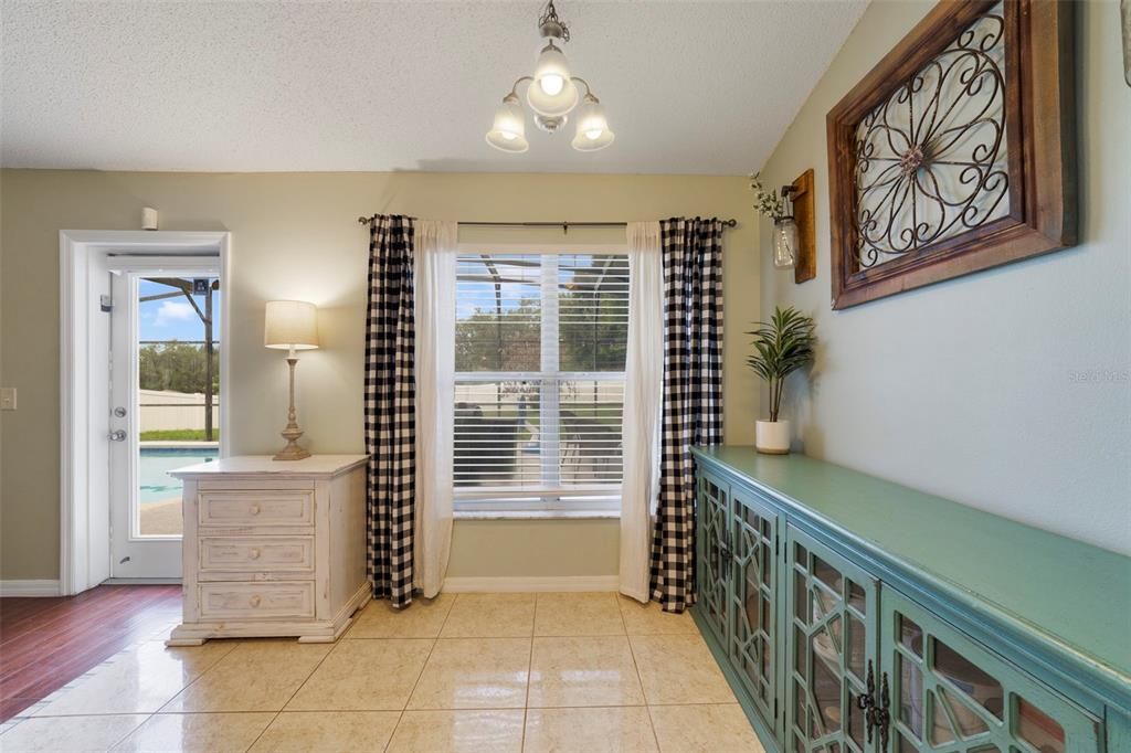 Active With Contract: $425,000 (3 beds, 2 baths, 1858 Square Feet)