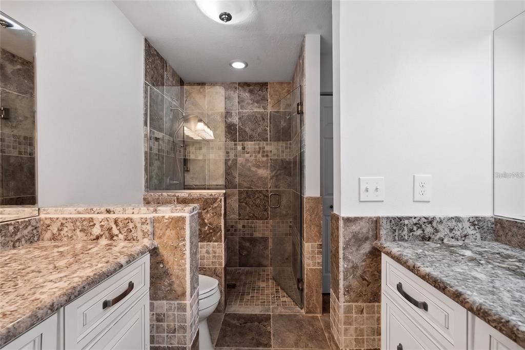 For Sale: $630,000 (3 beds, 2 baths, 1811 Square Feet)