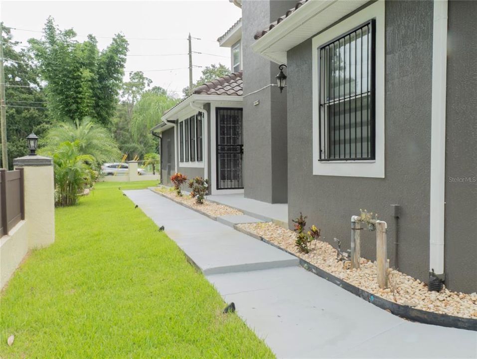 For Sale: $1,399,000 (5 beds, 4 baths, 4373 Square Feet)