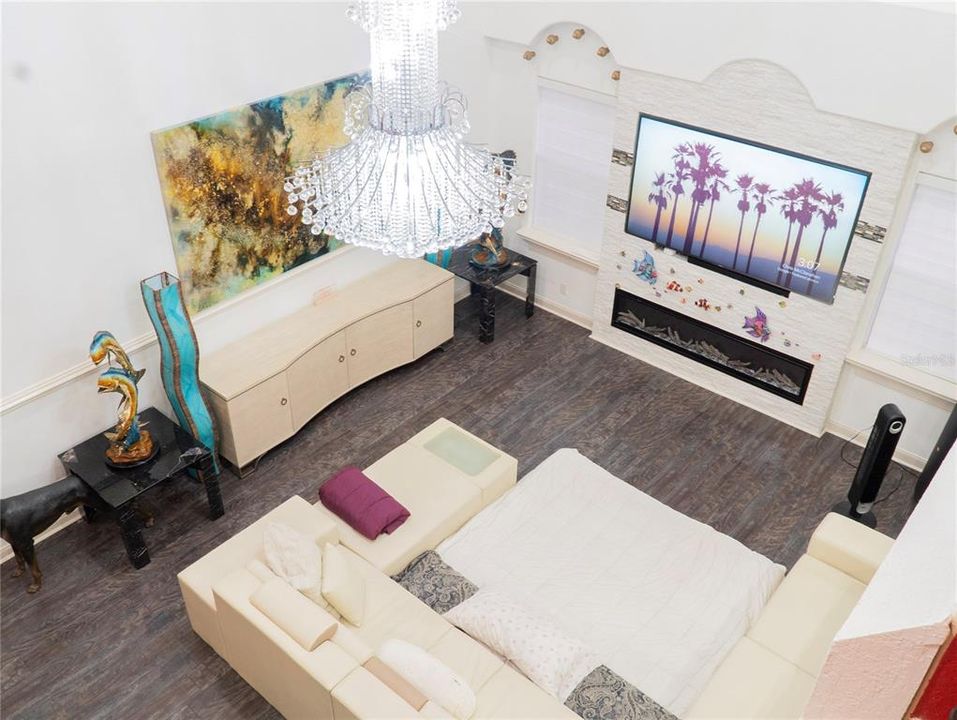 For Sale: $1,399,000 (5 beds, 4 baths, 4373 Square Feet)