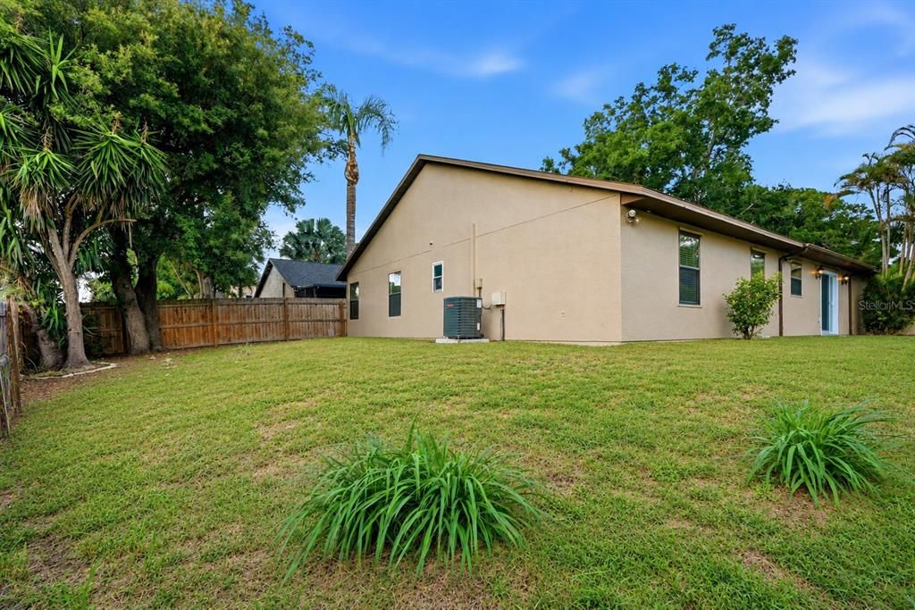 En Venta: $465,000 (3 camas, 2 baños, 2079 Pies cuadrados)