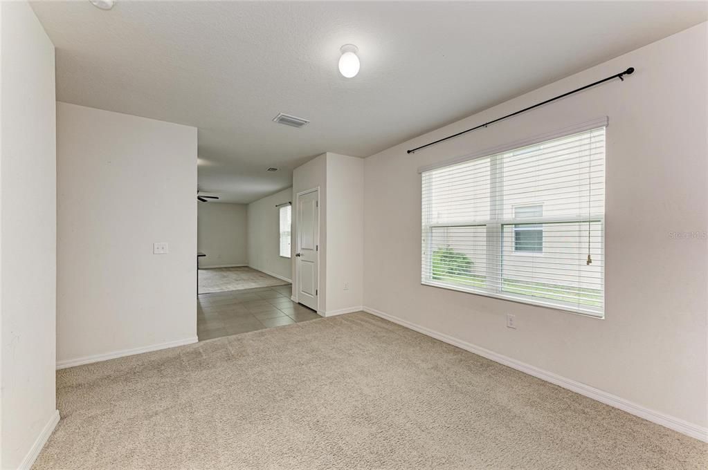 For Sale: $319,990 (3 beds, 2 baths, 1516 Square Feet)