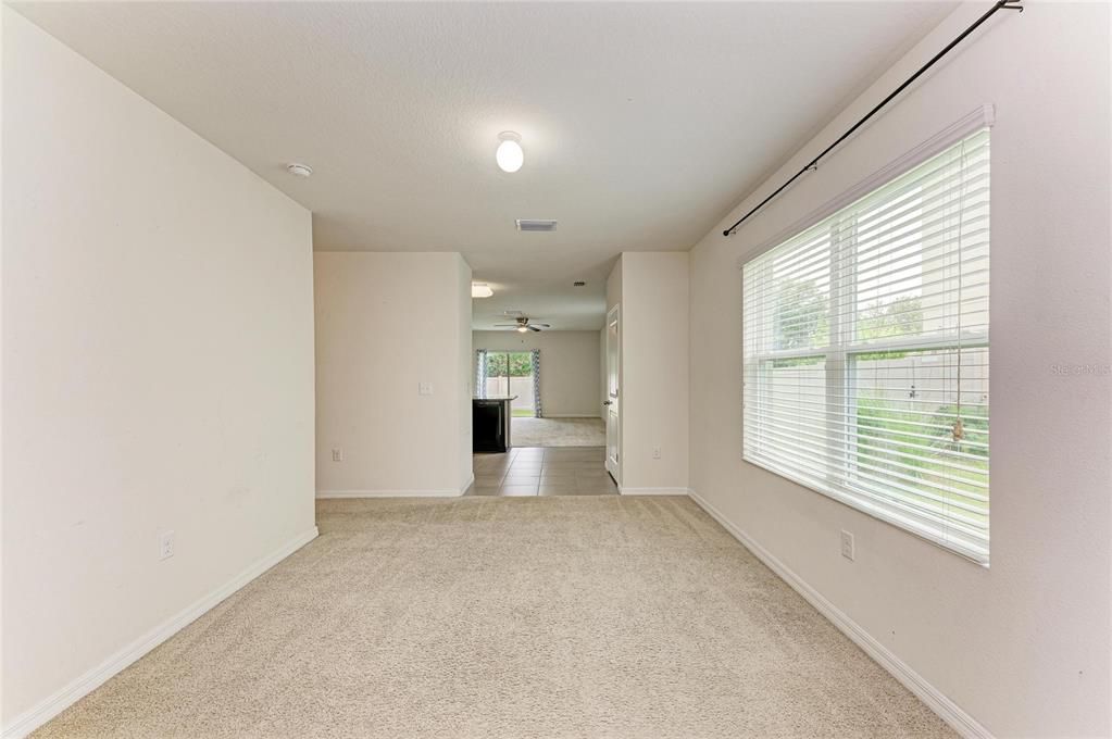 For Sale: $319,990 (3 beds, 2 baths, 1516 Square Feet)