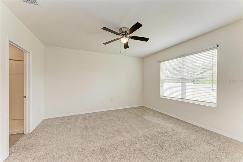 For Sale: $319,990 (3 beds, 2 baths, 1516 Square Feet)