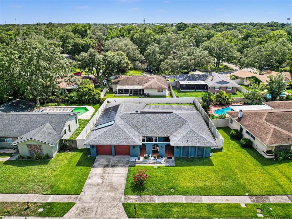 En Venta: $575,000 (4 camas, 2 baños, 1943 Pies cuadrados)
