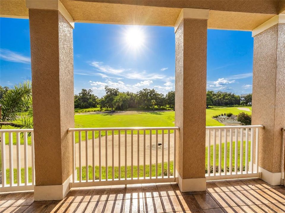 En Venta: $595,000 (4 camas, 3 baños, 2815 Pies cuadrados)