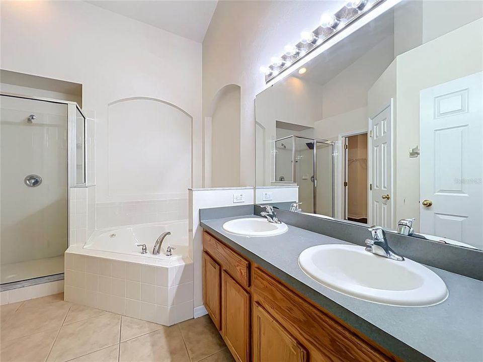 En Renta: $2,900 (4 camas, 2 baños, 2164 Pies cuadrados)