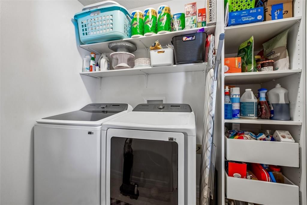 На продажу: $625,000 (4 спален, 2 ванн, 2795 Квадратных фут)