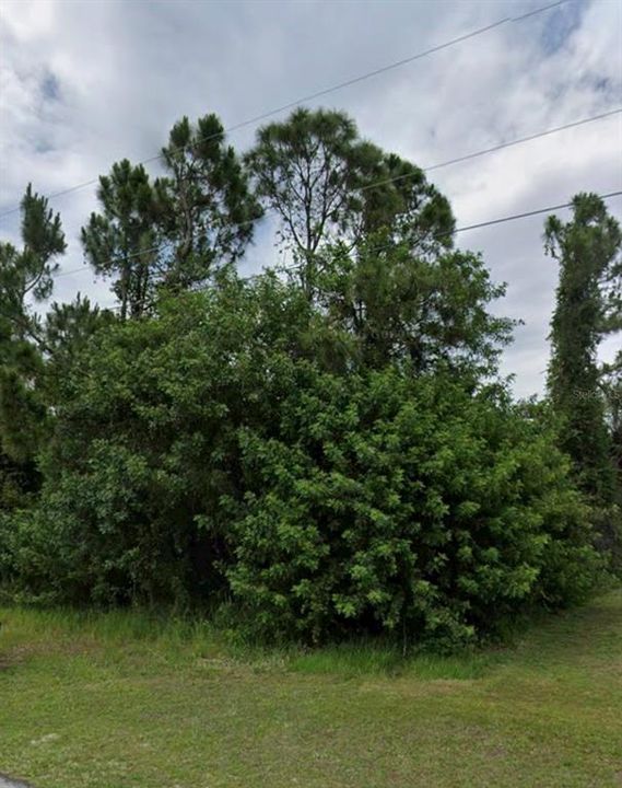 En Venta: $29,900 (0.24 acres)