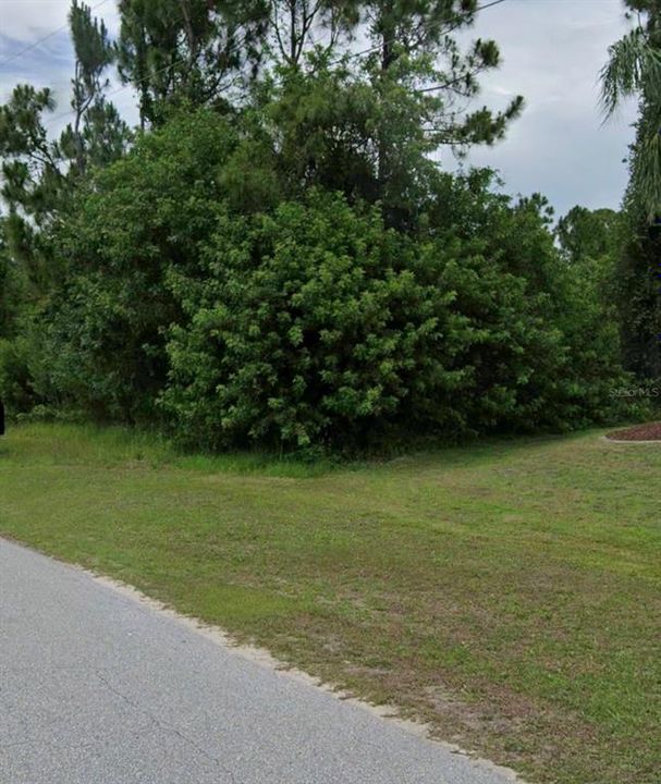 En Venta: $29,900 (0.24 acres)