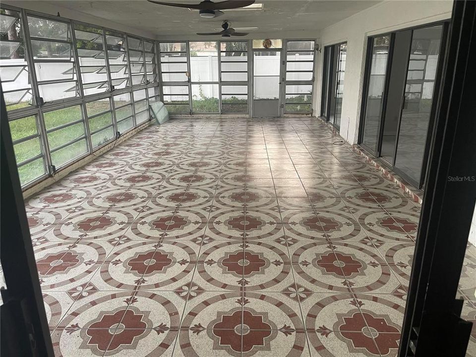 For Sale: $795,000 (4 beds, 2 baths, 2534 Square Feet)