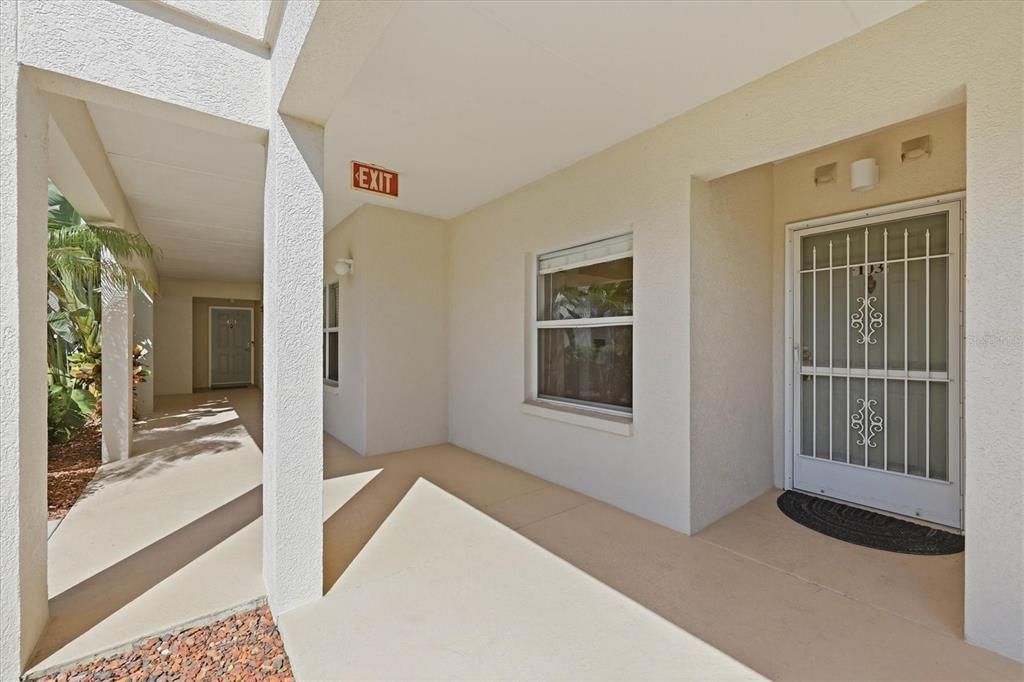 En Venta: $235,000 (2 camas, 2 baños, 1106 Pies cuadrados)