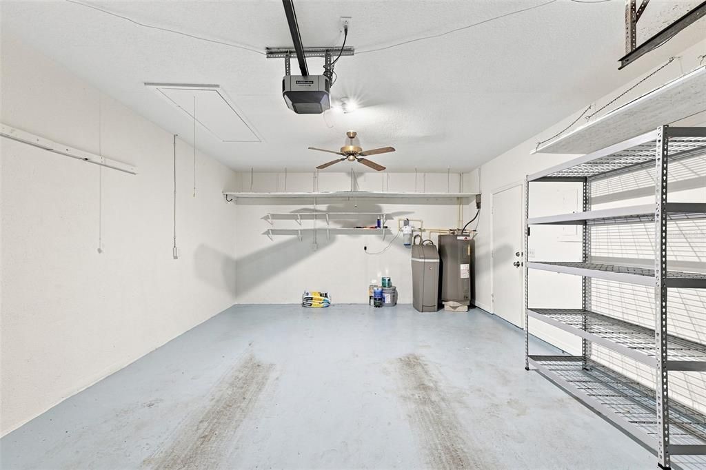 For Sale: $265,000 (2 beds, 2 baths, 1164 Square Feet)