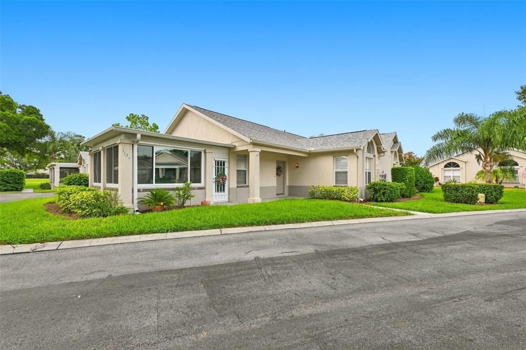 For Sale: $265,000 (2 beds, 2 baths, 1164 Square Feet)