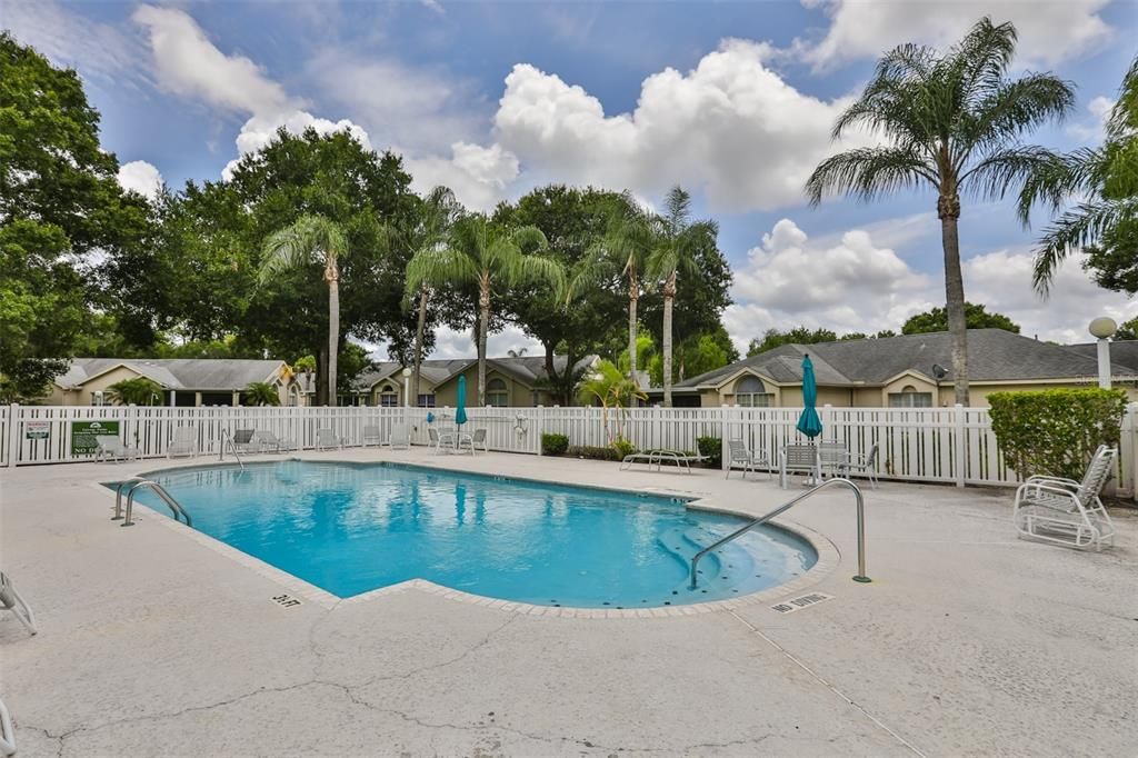 For Sale: $265,000 (2 beds, 2 baths, 1164 Square Feet)