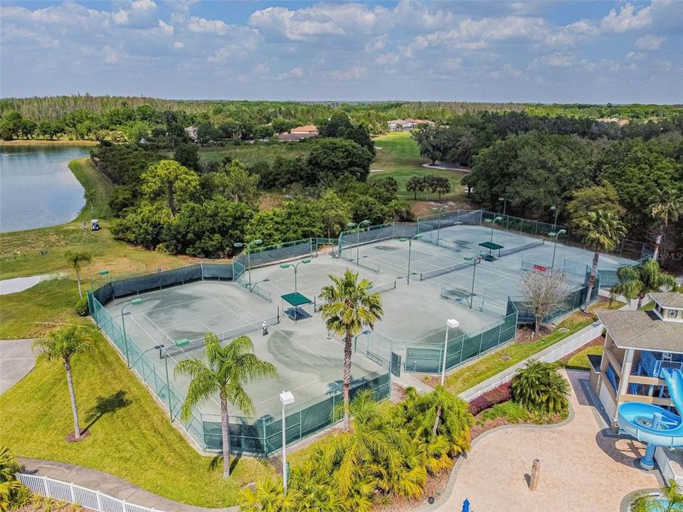 En Venta: $499,000 (6 camas, 3 baños, 3044 Pies cuadrados)