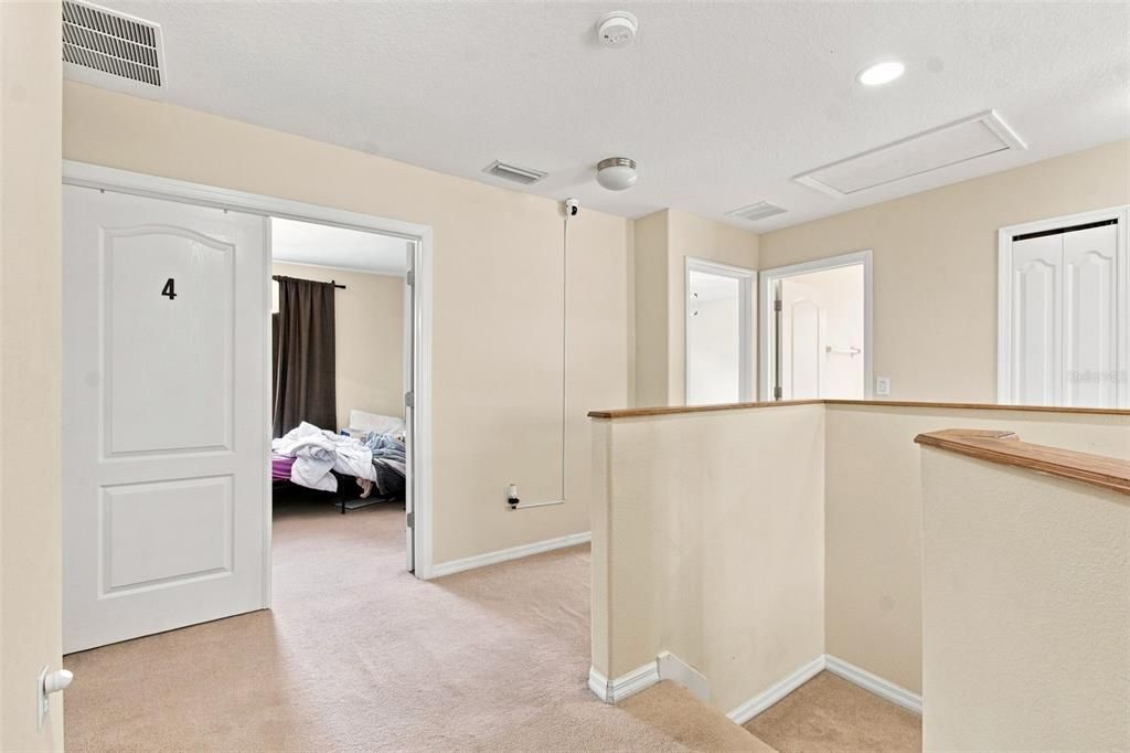 En Venta: $499,000 (6 camas, 3 baños, 3044 Pies cuadrados)