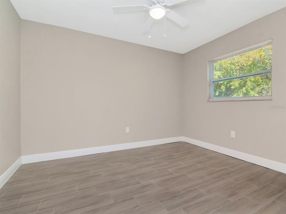 For Sale: $599,900 (6 beds, 0 baths, 2036 Square Feet)