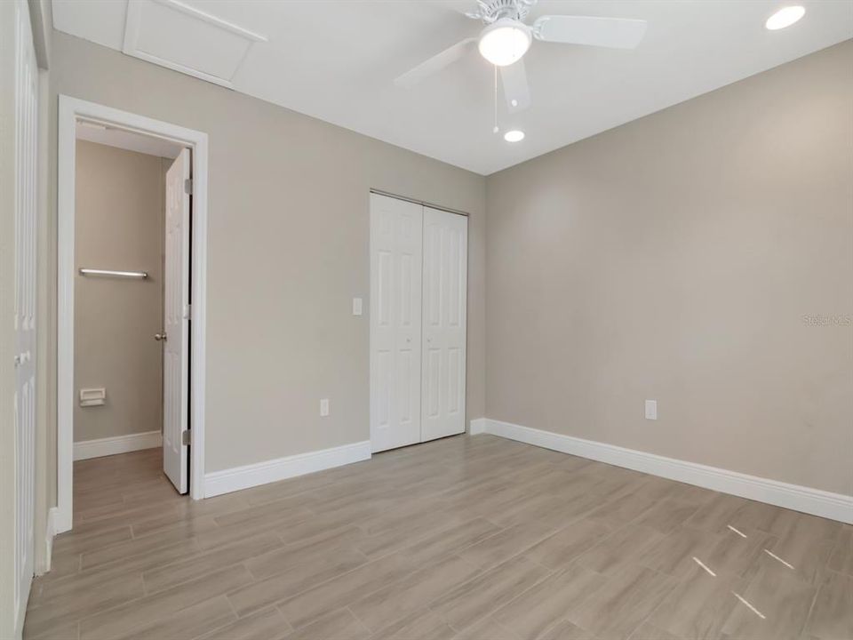 For Sale: $599,900 (6 beds, 0 baths, 2036 Square Feet)