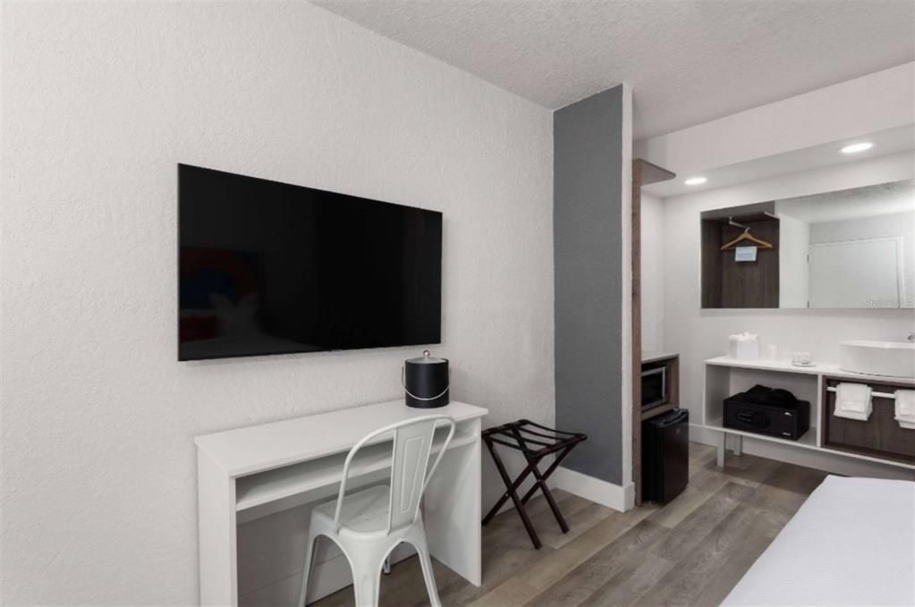 En Venta: $64,900 (0 camas, 1 baños, 231 Pies cuadrados)
