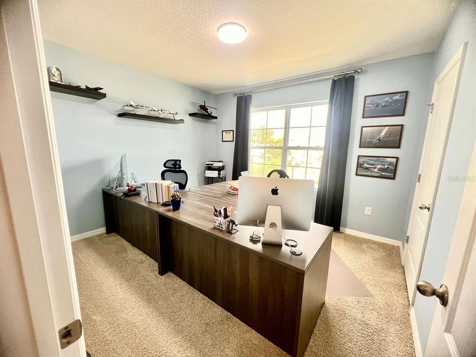 Activo con contrato: $490,000 (5 camas, 3 baños, 2626 Pies cuadrados)