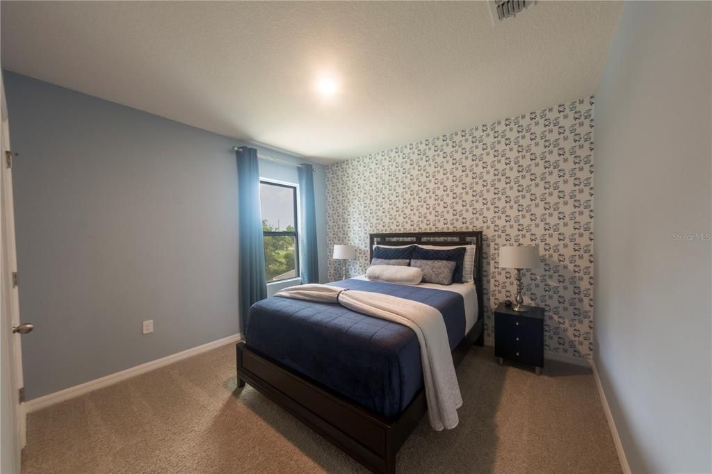 Activo con contrato: $490,000 (5 camas, 3 baños, 2626 Pies cuadrados)