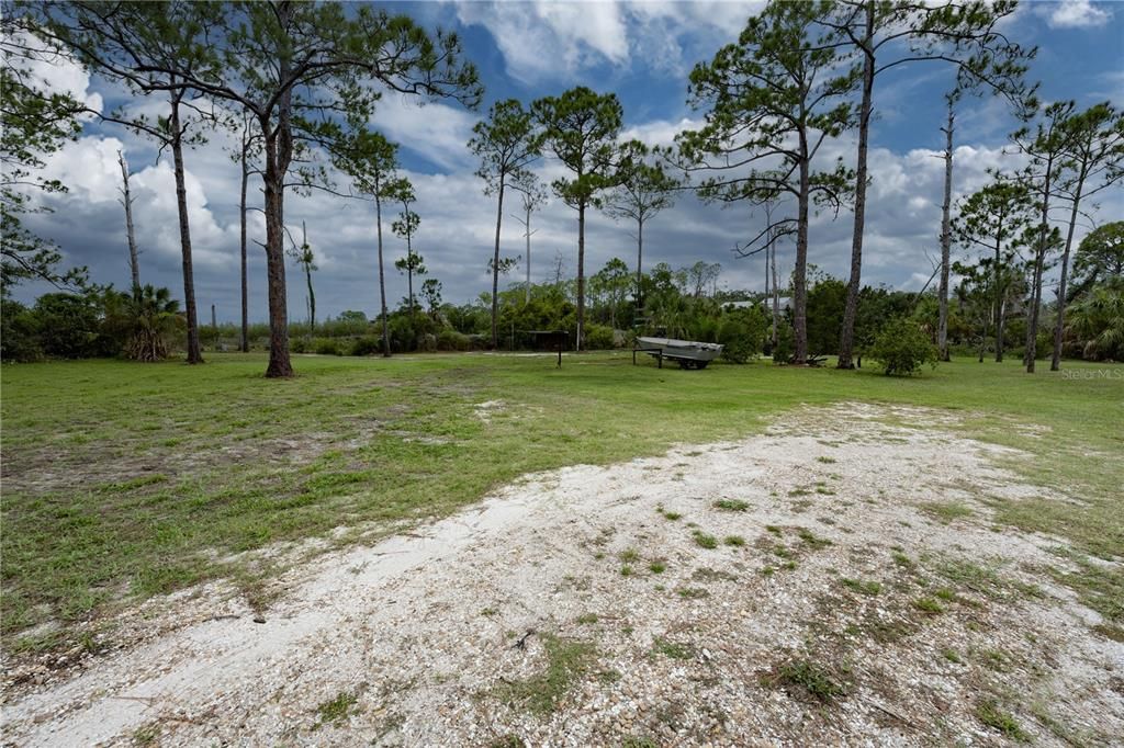 En Venta: $40,000 (0.25 acres)