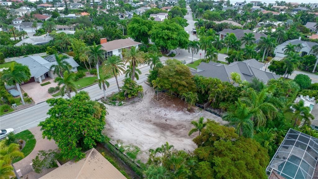 For Sale: $1,550,000 (0.28 acres)