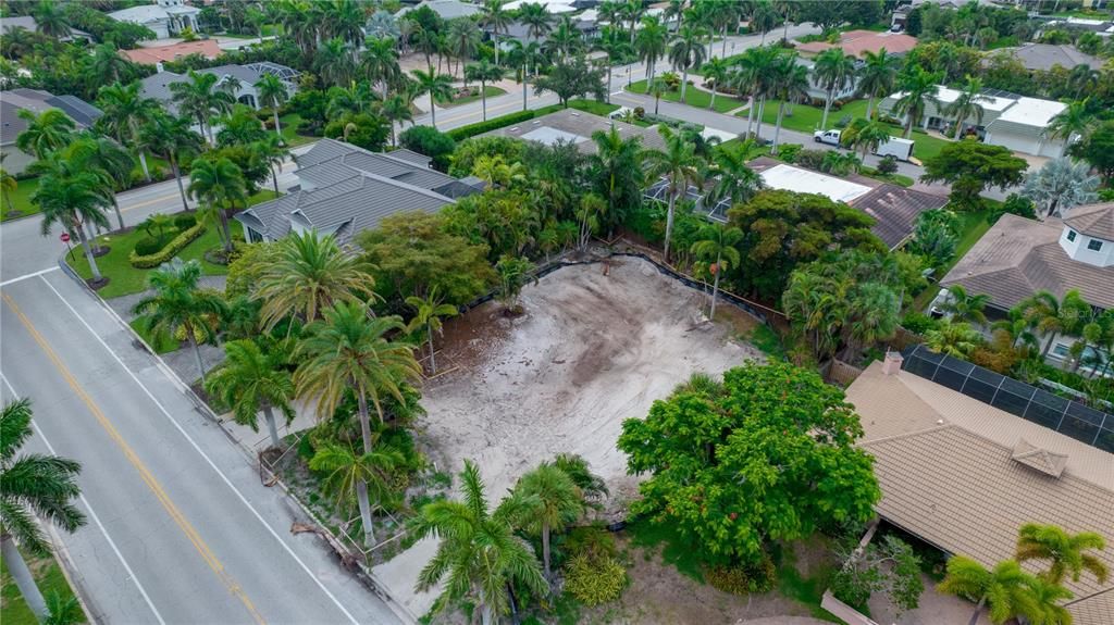 For Sale: $1,550,000 (0.28 acres)
