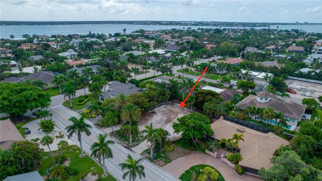 For Sale: $1,550,000 (0.28 acres)