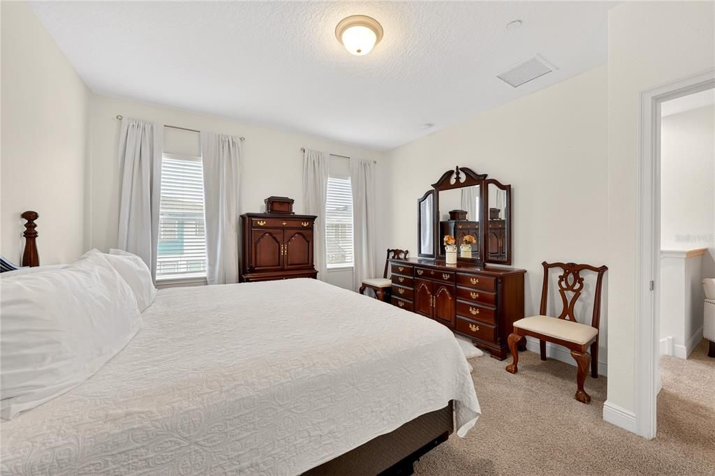 В аренду: $3,200 (4 спален, 3 ванн, 2142 Квадратных фут)