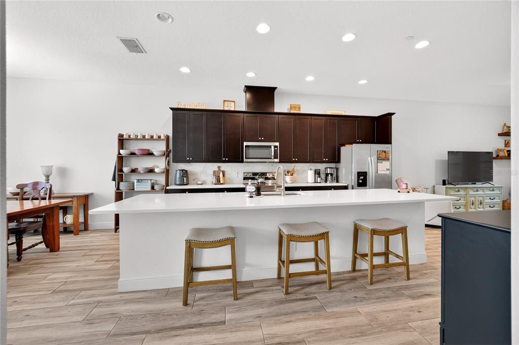 В аренду: $3,200 (4 спален, 3 ванн, 2142 Квадратных фут)